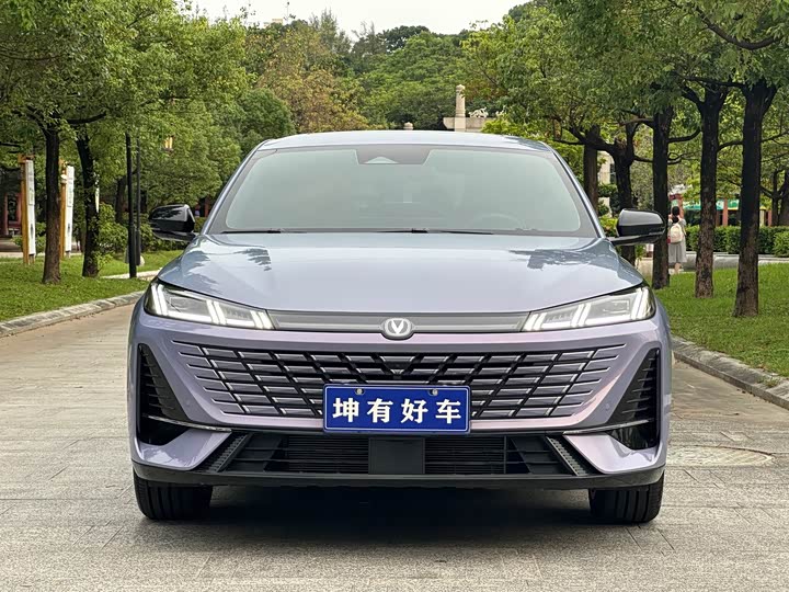Changan Eado Plus, 2025 — фото 2 из 9