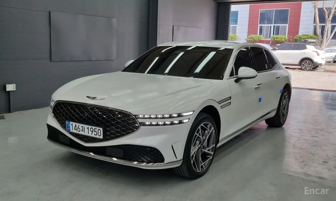 Genesis G90, 2023 — купить в Тамбове под ключ
