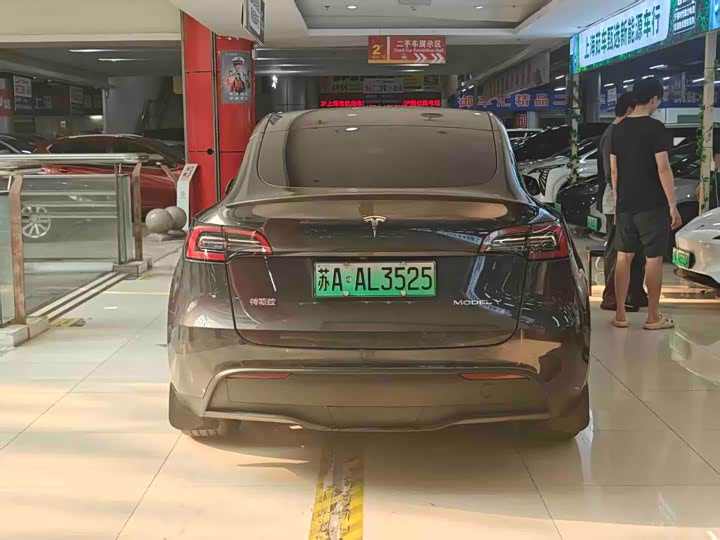 Tesla Model Y, 2024 — фото 4 из 9