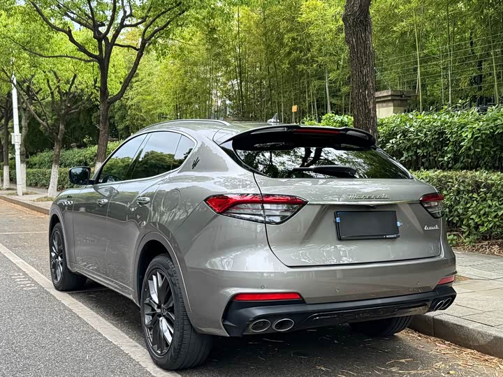 Maserati Levante, 2021 — фото 4 из 9