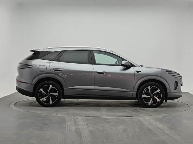BYD Sea Lion 06 Hybrid/EV, 2025 — фото 4 из 9