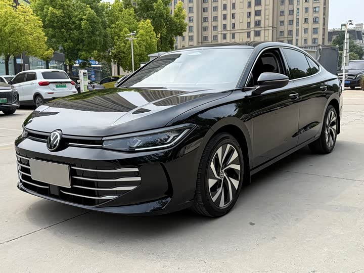 Volkswagen Passat, 2024 — купить в Саратове под ключ