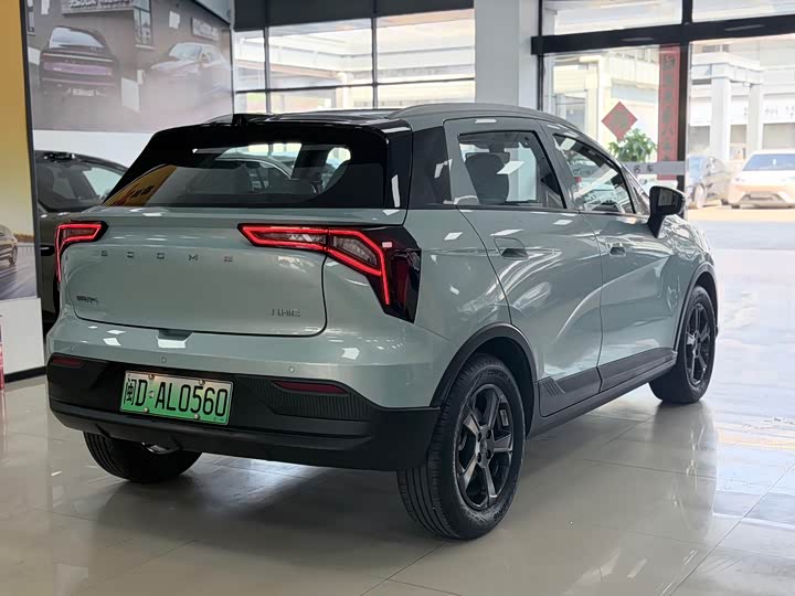Geely Geometry E Firefly, 2024 — фото 4 из 9