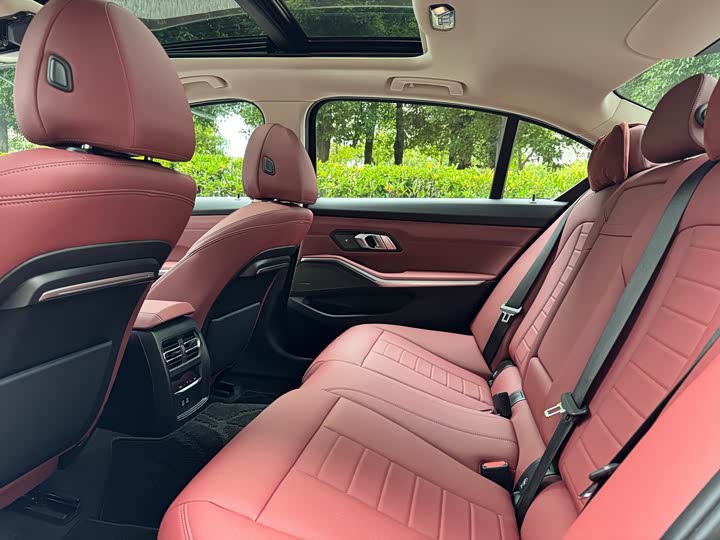 BMW 3 Series, 2022 — фото 8 из 9