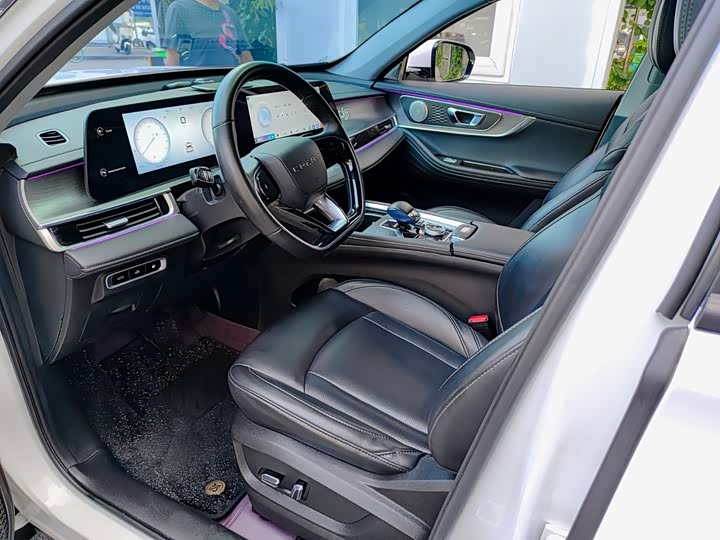 Chery Tiggo 8 Pro Hybrid, 2023 — фото 7 из 9