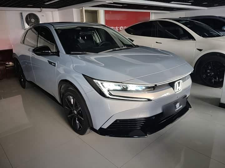 Honda e:NP2, 2024 — фото 4 из 9