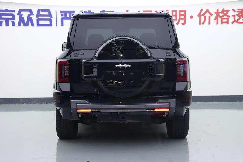 BYD FangChengBao Leopard 8, 2025 — фото 5 из 12