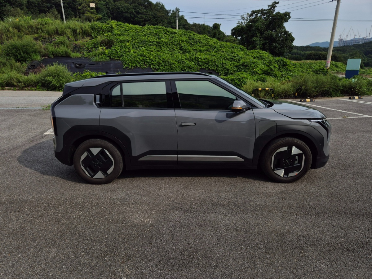 Kia EV3, 2025 — фото 3 из 12