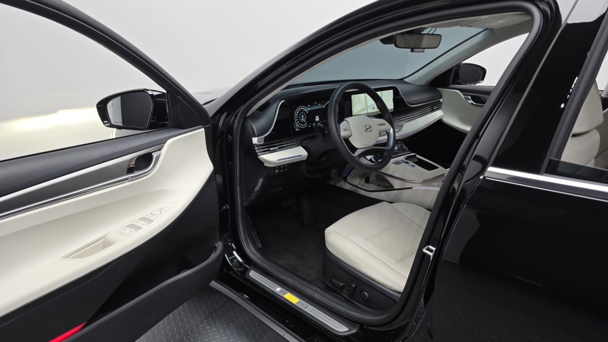 Hyundai Grandeur, 2022 — фото 10 из 12