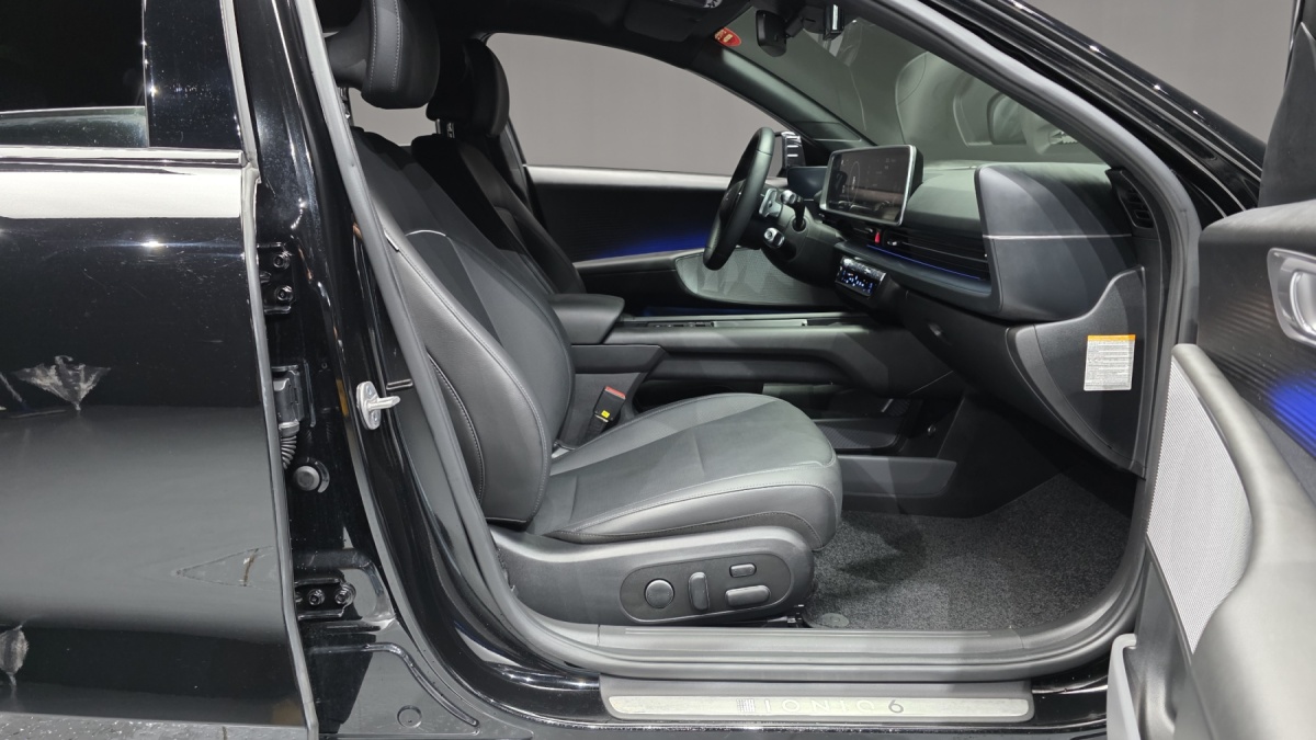 Hyundai Ioniq 6, 2023 — фото 11 из 12