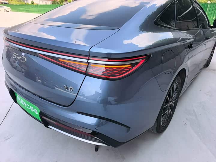 BYD Seal, 2023 — фото 8 из 9