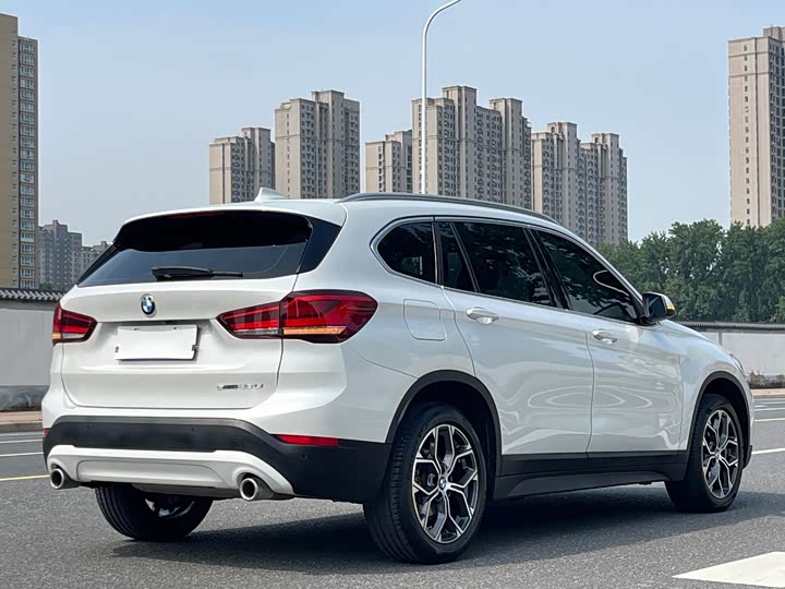 BMW X1, 2022 — фото 4 из 9