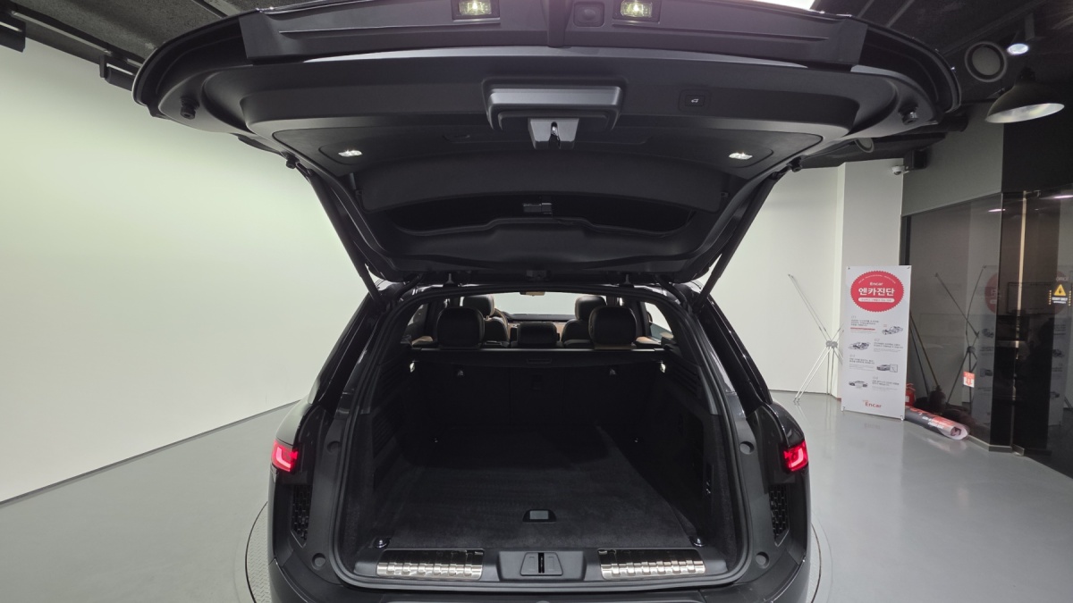 Land Rover Range Rover Sport, 2025 — фото 10 из 12