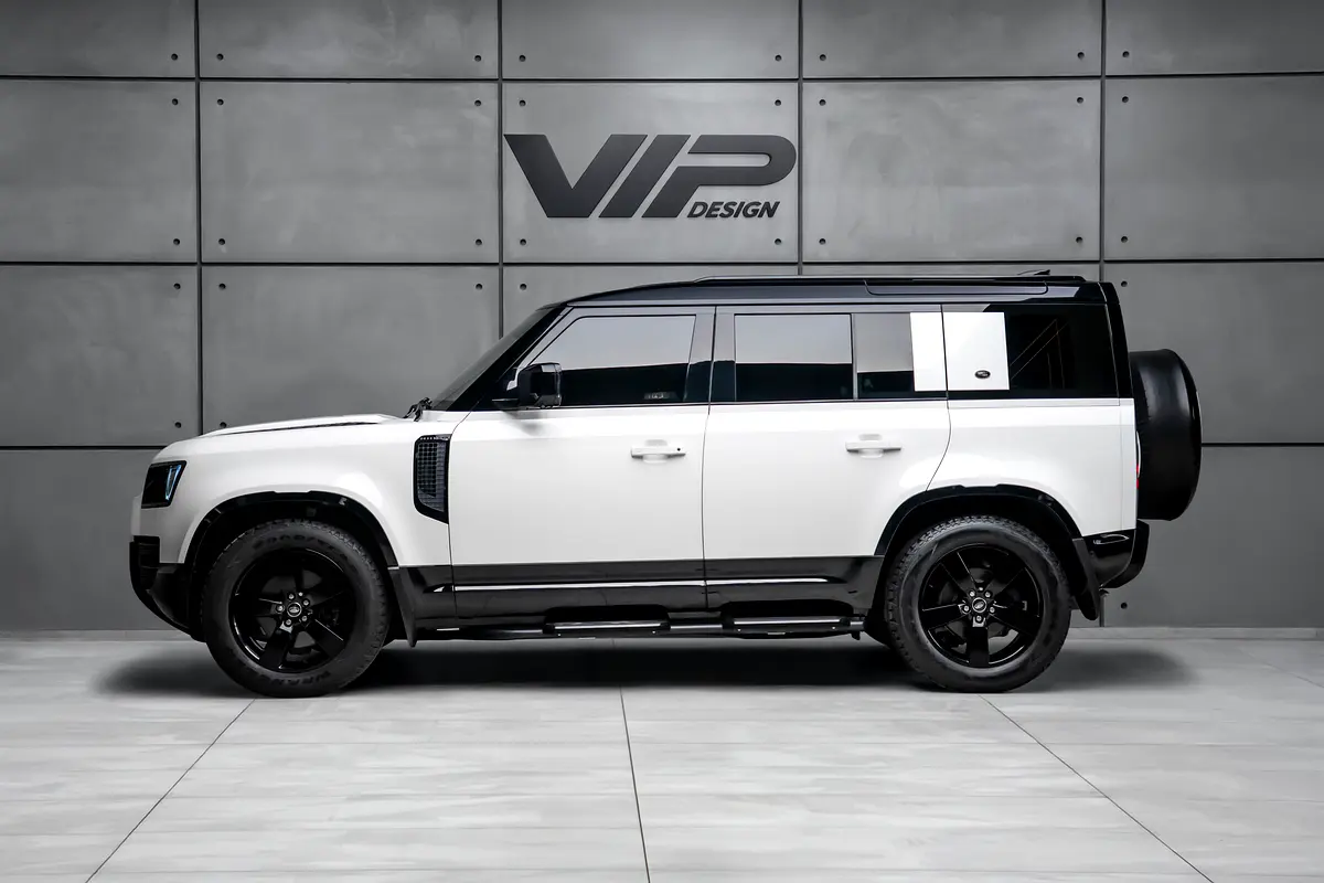 Land Rover Defender, 2024 — фото 2 из 10