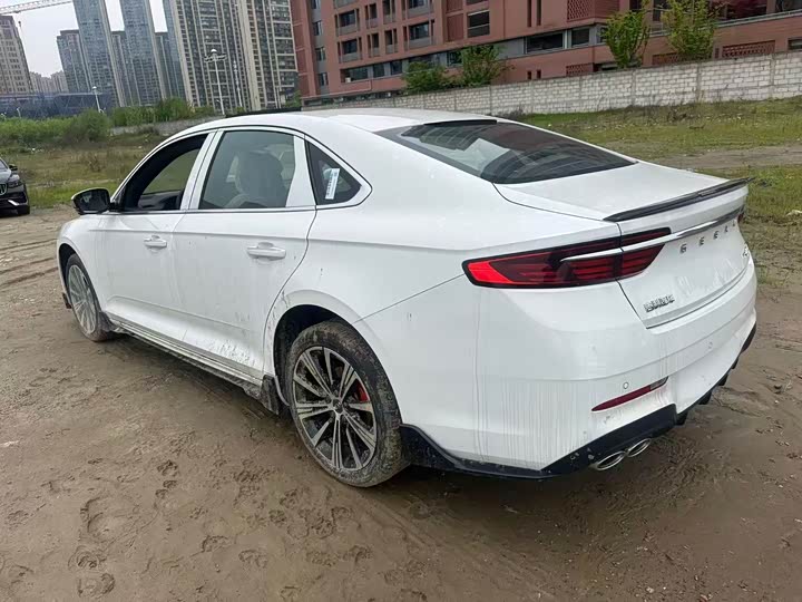 Geely Preface, 2026 — фото 9 из 9