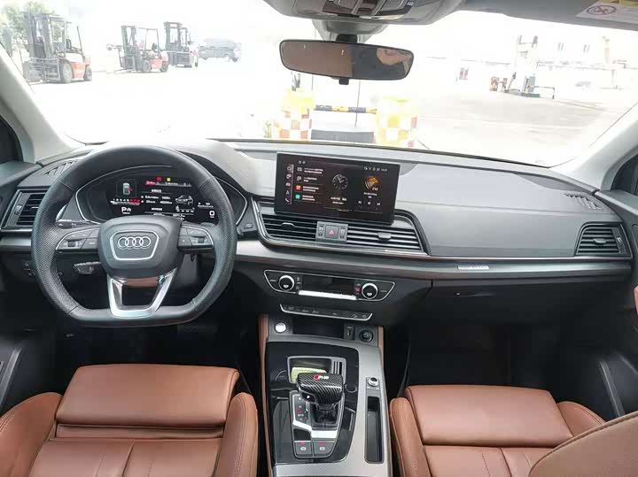 Audi Q5L, 2022 — фото 4 из 9