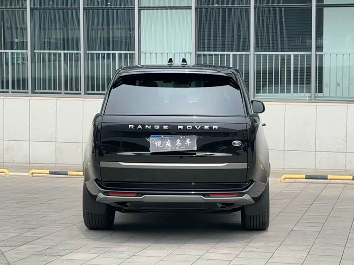 Land Rover Range Rover, 2023 — фото 5 из 9