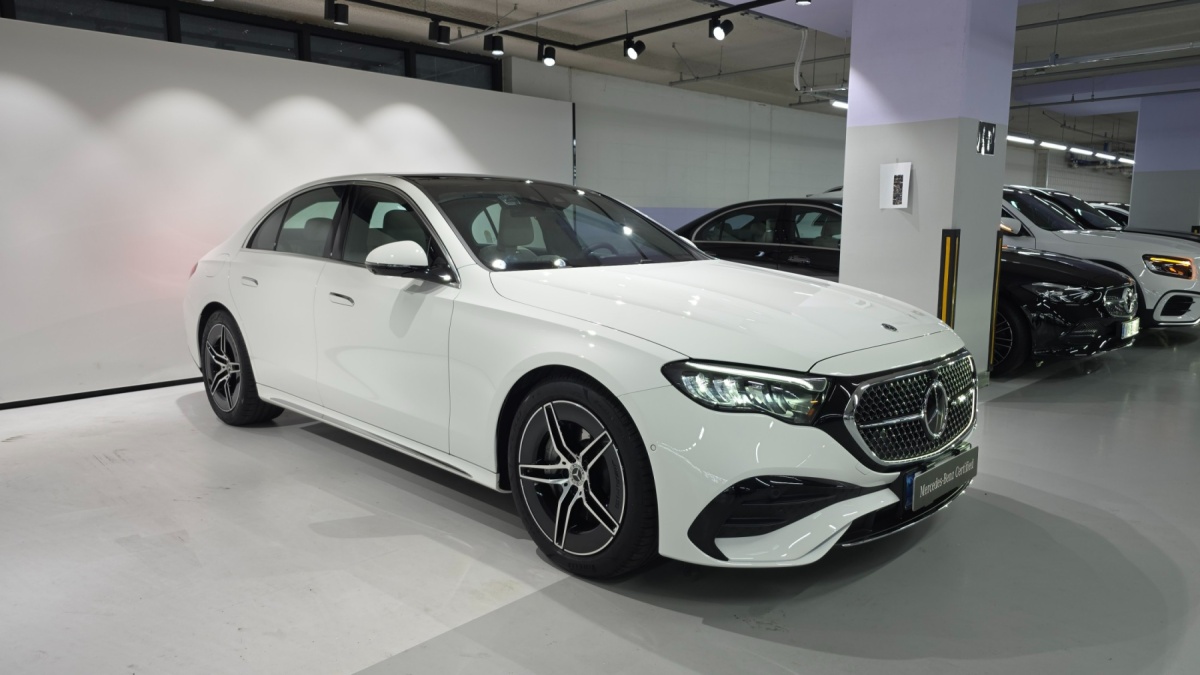 Mercedes-Benz E-Class, 2026 — фото 2 из 12
