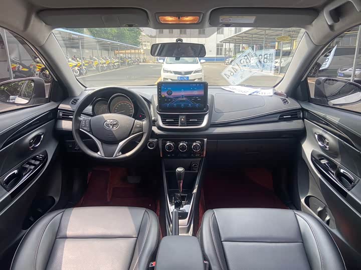 Toyota Yaris L Hatchback, 2022 — фото 9 из 9