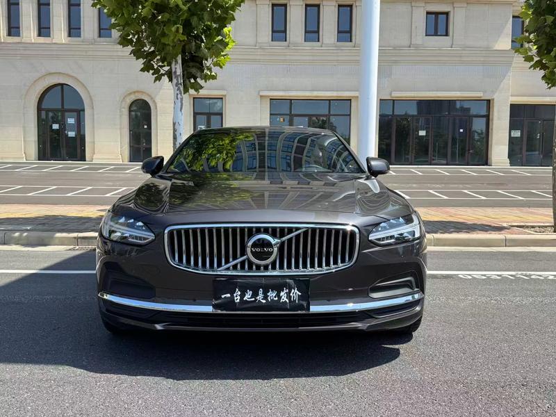 Volvo S90, 2023 — фото 2 из 12