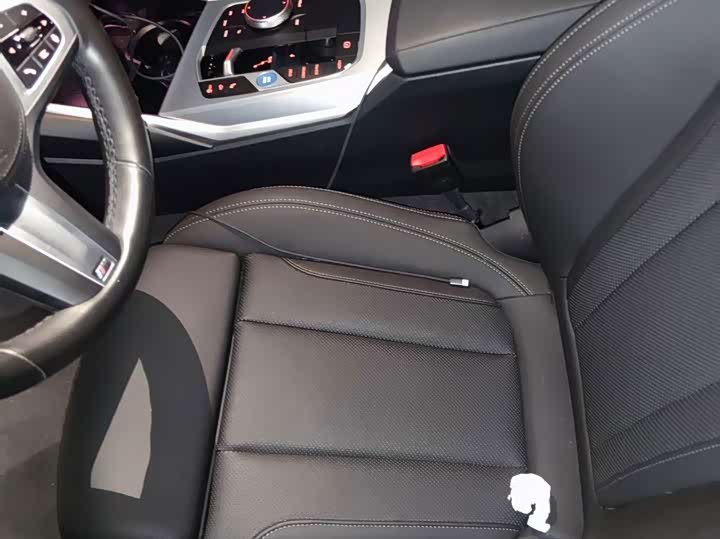 BMW i4, 2025 — фото 5 из 5