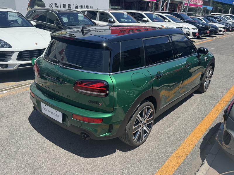 Mini Clubman, 2023 — фото 6 из 12