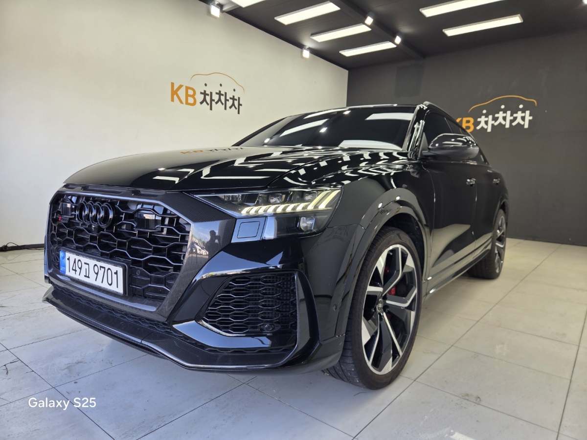 Audi RS Q8, 2022 — купить в Брянске под ключ