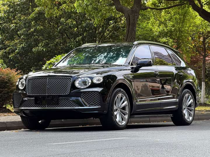 Bentley Bentayga, 2022 — купить в Перми под ключ