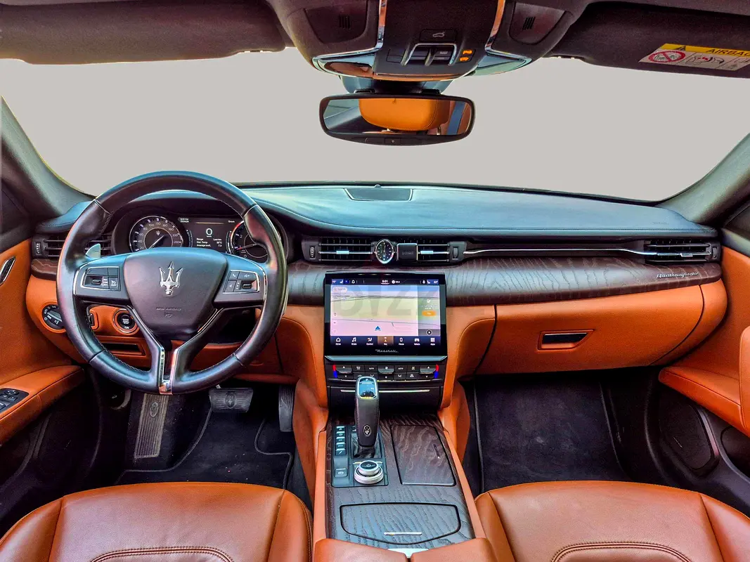 Maserati Quattroporte, 2023 — фото 10 из 10