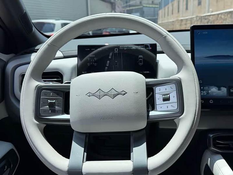 BYD FangChengBao Titanium 3 (Tai 3), 2025 — фото 9 из 12