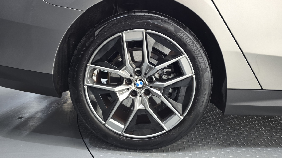 BMW 5 Series, 2025 — фото 5 из 12