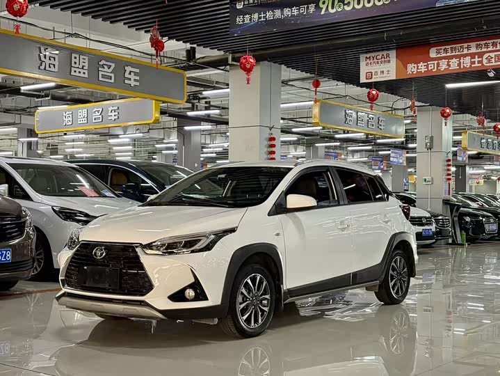 Toyota Yaris L Hatchback, 2022 — купить в Чебоксарах под ключ
