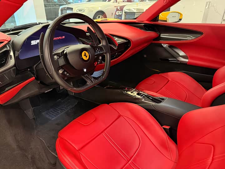 Ferrari SF90, 2021 — фото 4 из 9