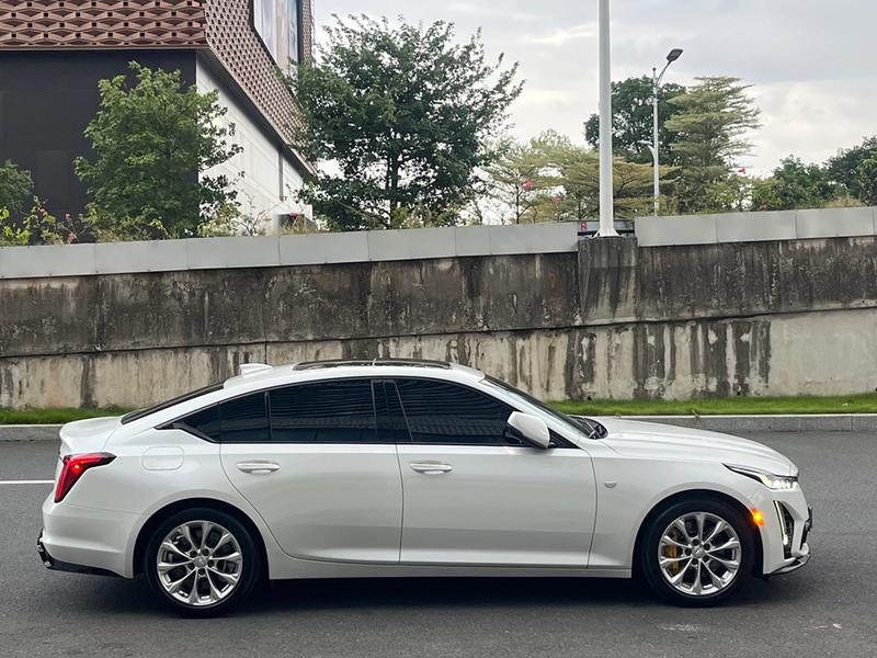 Cadillac CT5, 2023 — фото 8 из 12