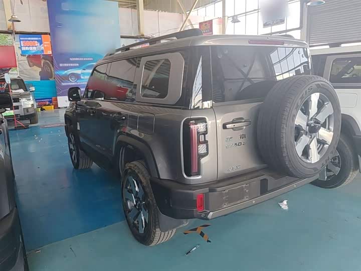 BAIC Beijing BJ40 Hybrid, 2025 — фото 5 из 9