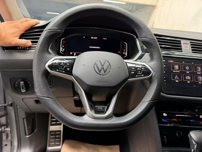 Volkswagen Tiguan X, 2022 — фото 9 из 12