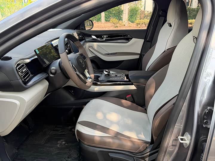 BYD Qin Plus, 2024 — фото 3 из 9