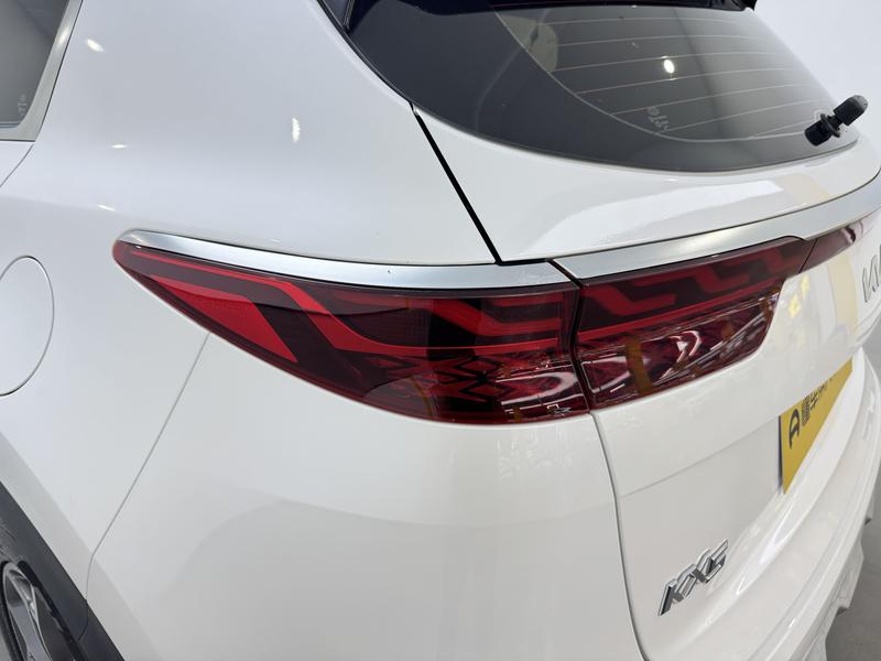 Kia KX5, 2021 — фото 10 из 12