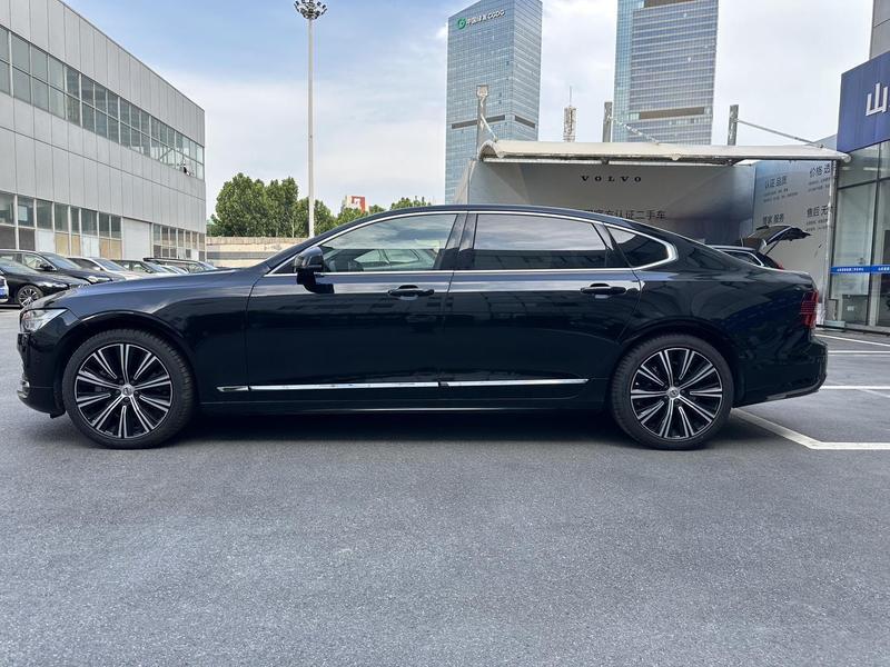 Volvo S90, 2024 — фото 4 из 12
