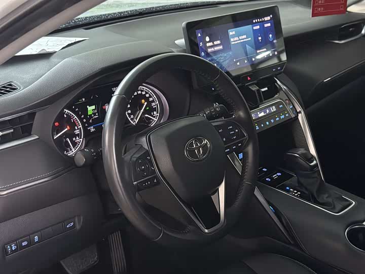 Toyota Venza, 2022 — фото 3 из 9