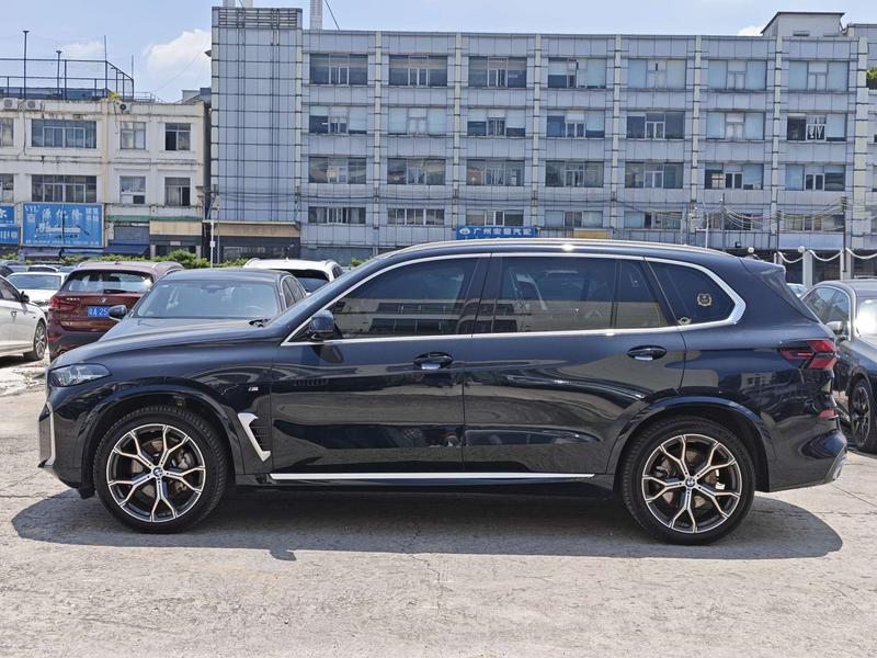 BMW X5, 2024 — фото 3 из 11