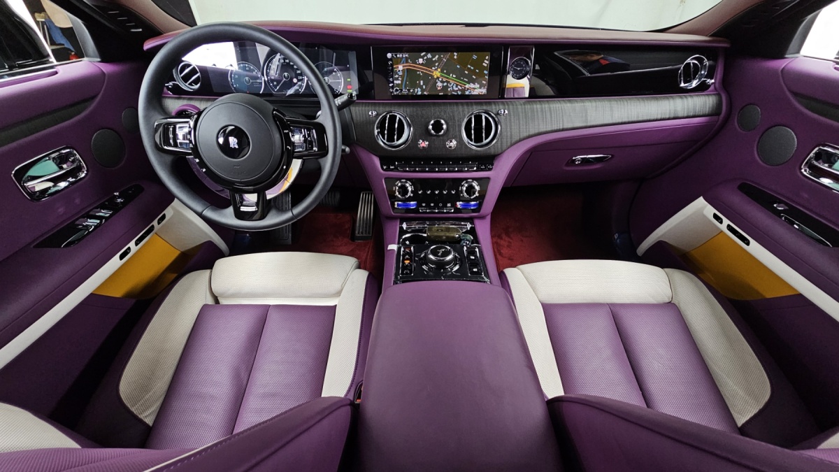 Rolls-Royce Ghost, 2022 — фото 6 из 12