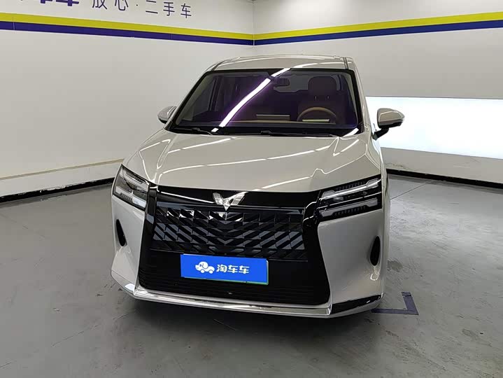 Wuling Starlight 730 Hybrid/EV, 2025 — фото 2 из 9