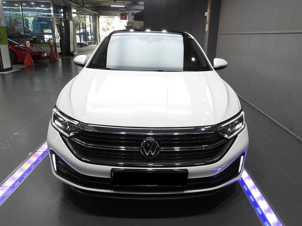 Volkswagen Jetta, 2023 — купить в Туле под ключ