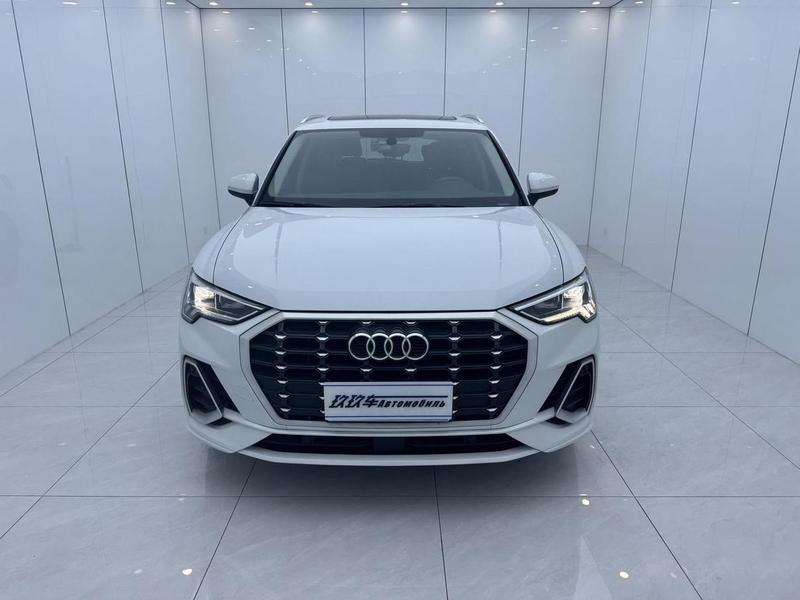 Audi Q3, 2022 — фото 2 из 12