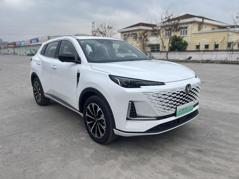 Changan CS55 Plus Hybrid, 2026 — фото 3 из 12