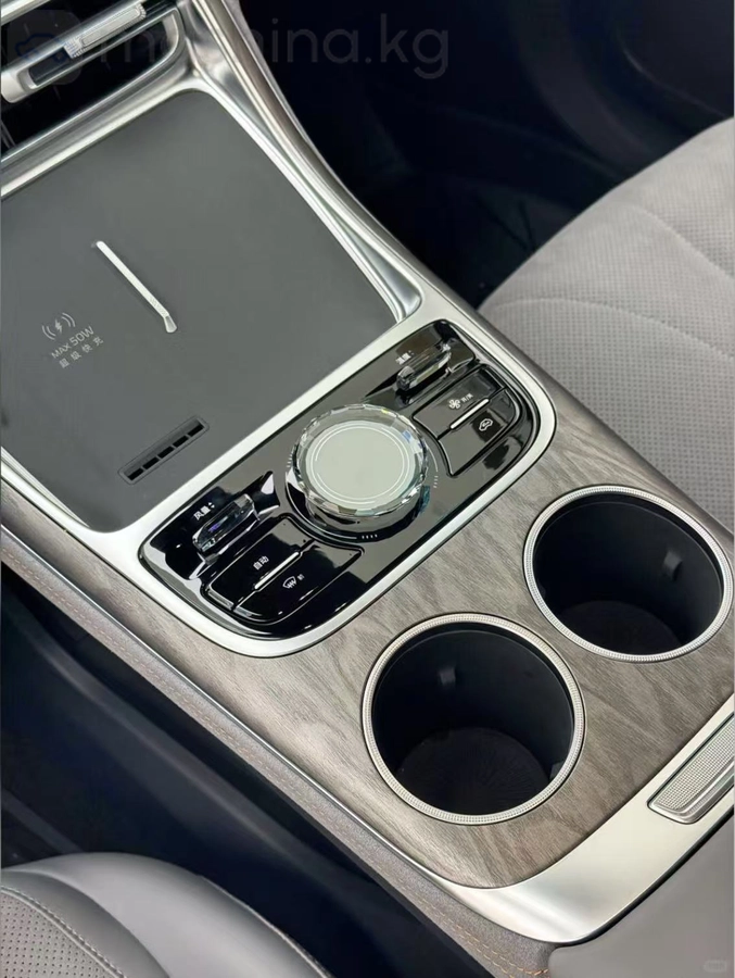 Geely Galaxy M7, 2026 — фото 4 из 12