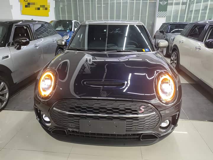 Mini Clubman, 2023 — фото 3 из 9