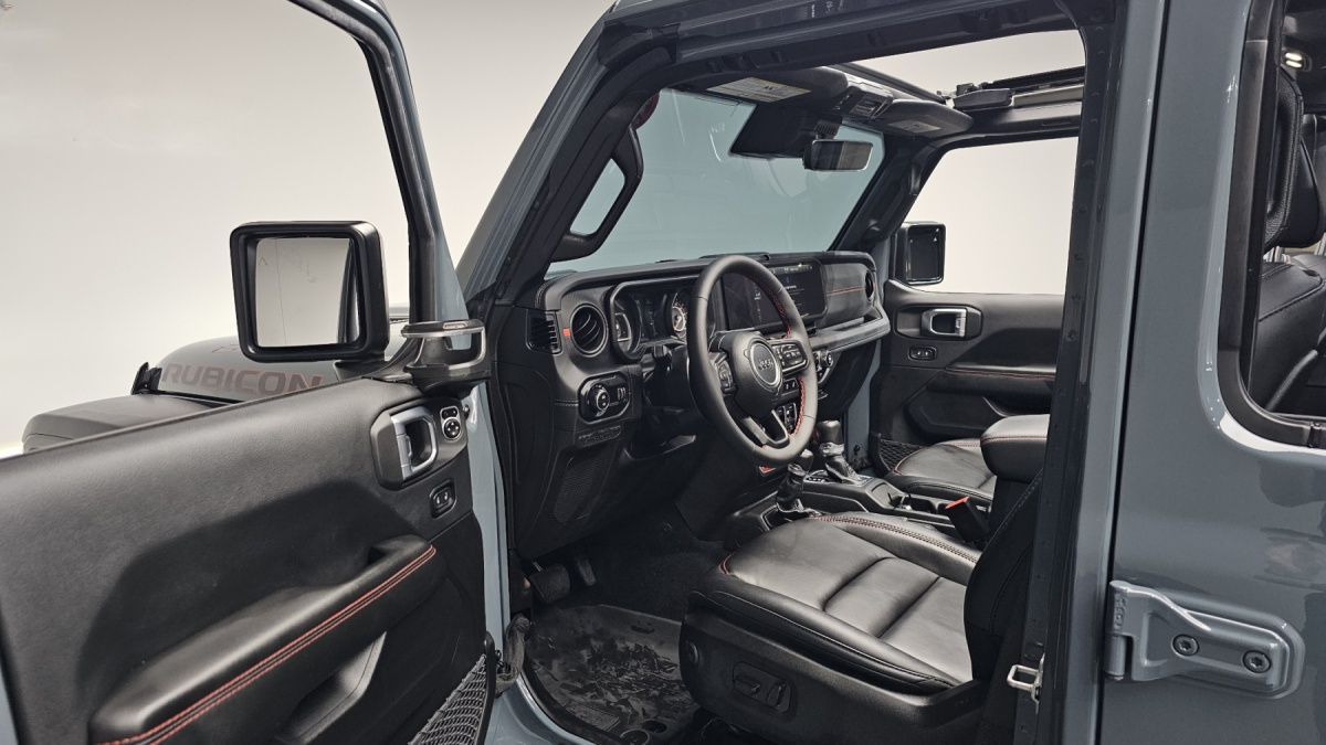 Jeep Wrangler, 2024 — фото 10 из 12