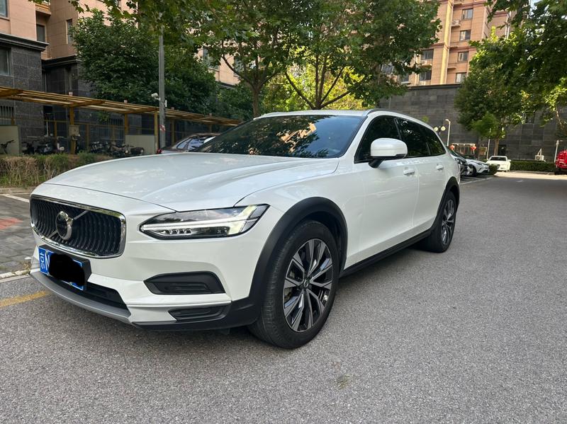 Volvo V90, 2023 — купить в Санкт-Петербурге под ключ